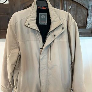 Vintage Men’s Tan Bomber Jacket | Classic Neutral Zip-Up | M